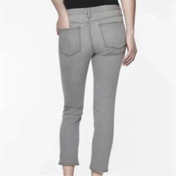 ATHLETA Sculptek Skinny Crop Jean Granite Wash - Picture 3 of 9